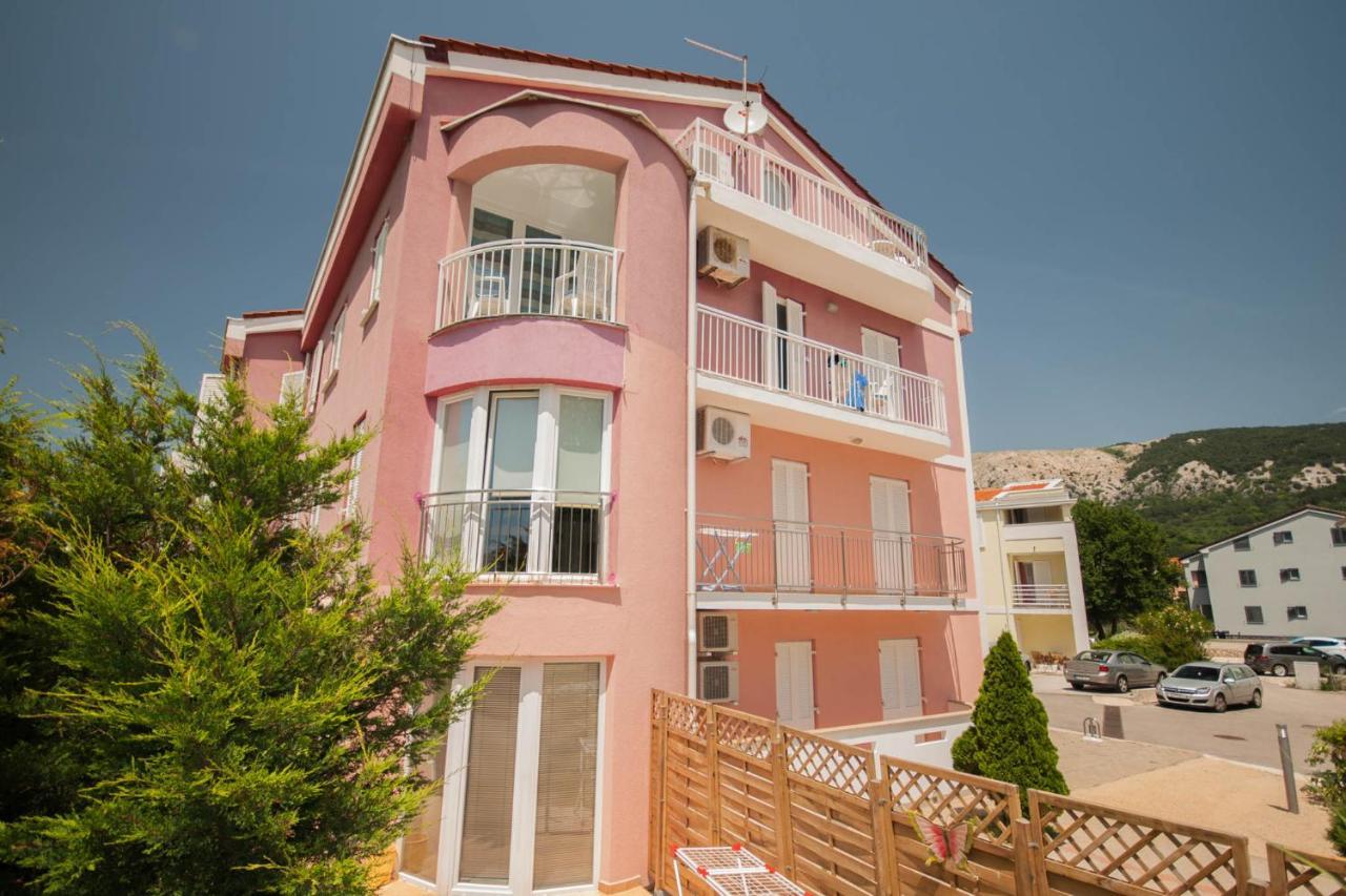 Apartments Lovorka Baška Esterno foto