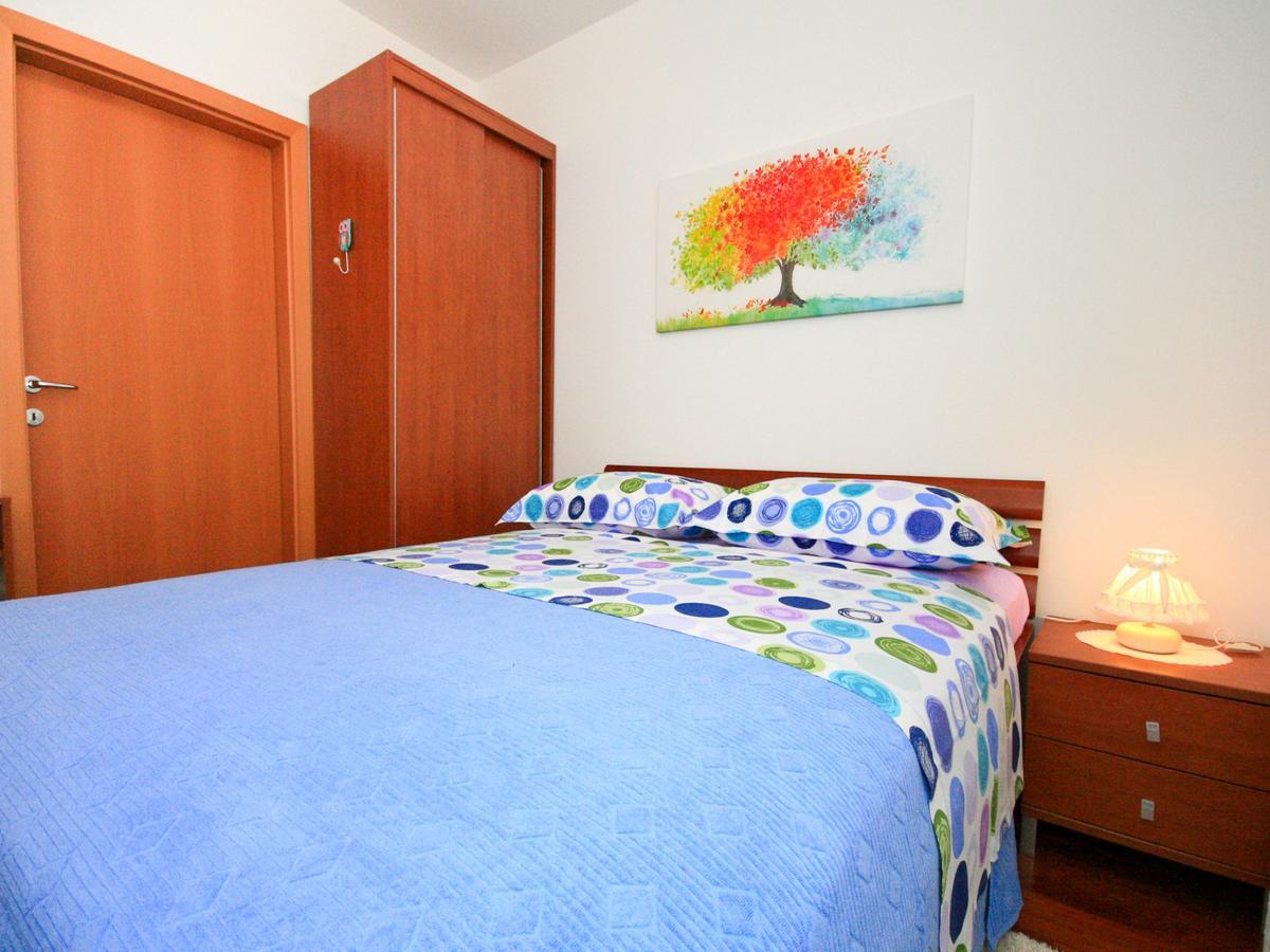 Apartments Lovorka Baška Esterno foto